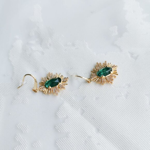 Kendra Scott Grayson Sunburst Gold Earrings Green Glass - Picture 4 of 4